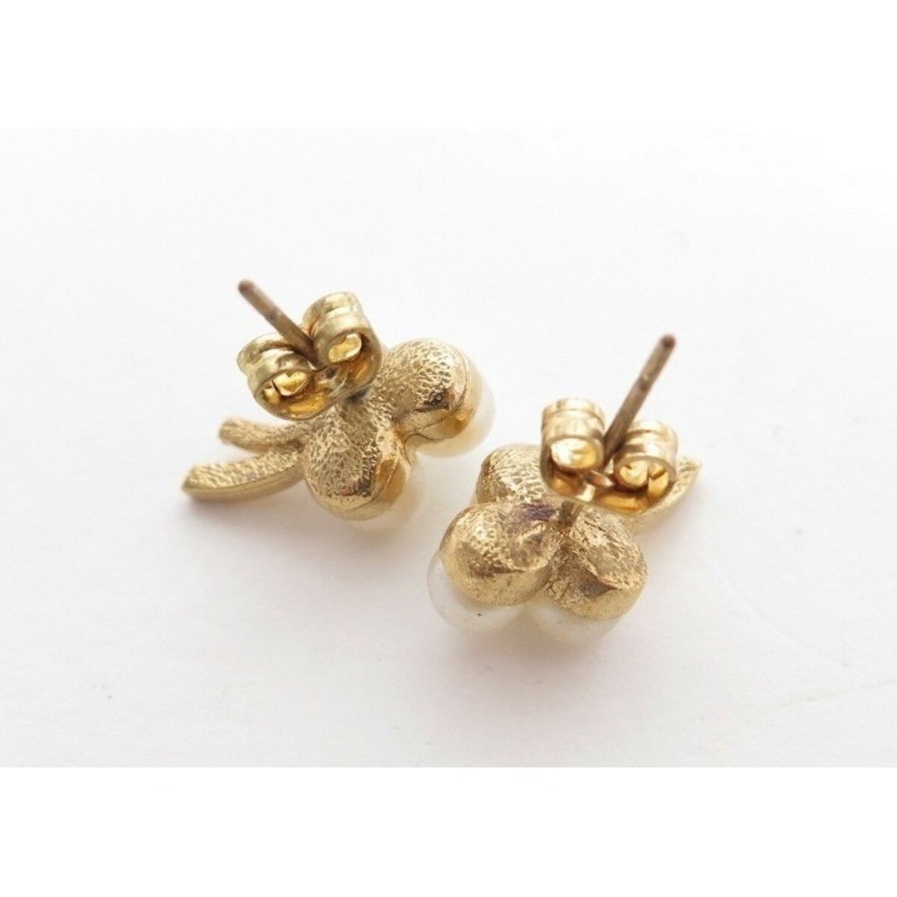 Vintage Faux Pearl 3 Bud Flower Gold Plated Stud Earrings - Picture 2 of 3